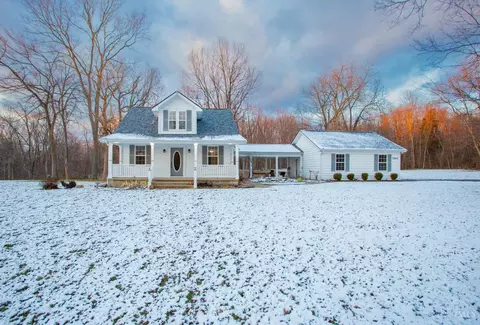 3359 Cole Rd, Amelia, OH 45102