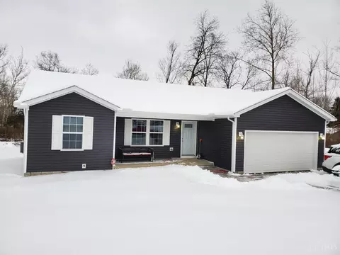10706 N Shore Rd, Hillsboro, OH 45133