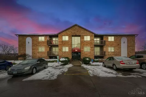 34 Providence Dr, Fairfield, OH 45014