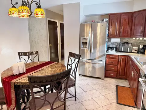 1017 Hearthstone Dr, Cincinnati, OH 45231 photo 12