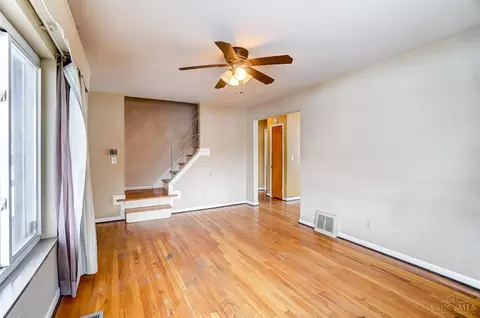 2294 Deblin Dr, Cincinnati, OH 45239 photo 7