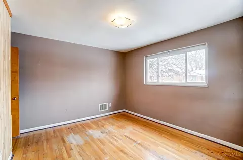 2294 Deblin Dr, Cincinnati, OH 45239 photo 14