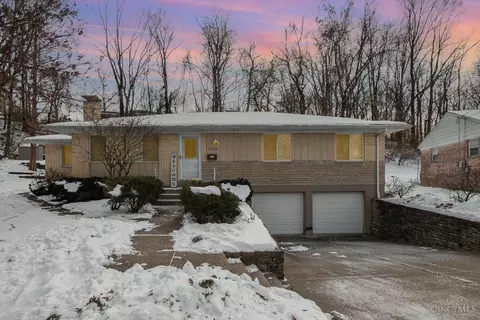 2228 Peppermint Ln, Cincinnati, OH 45238