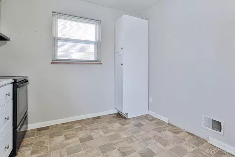 2079 Ebenezer Rd, Cincinnati, OH 45233 photo 12