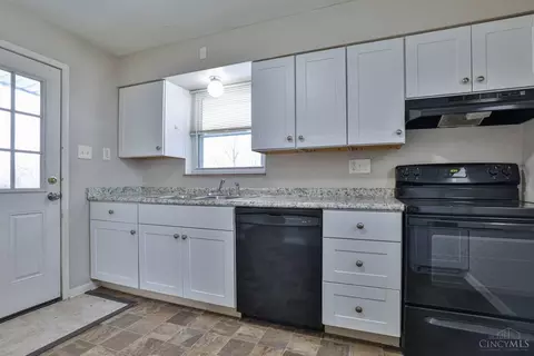 2079 Ebenezer Rd, Cincinnati, OH 45233 photo 11