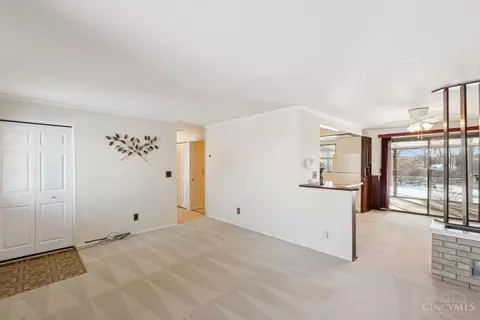 11964 Algiers Dr, Cincinnati, OH 45246 photo 6