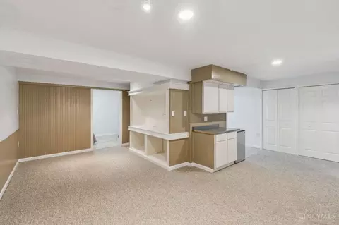 Other - 6600 Honeysuckle Ln, Hamilton Township, OH 45039 photo 11 of 13