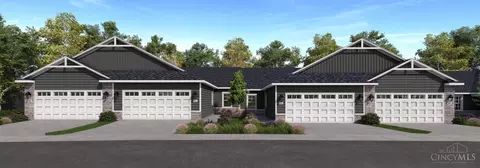 6827 Traditions St, Middletown, OH 45044