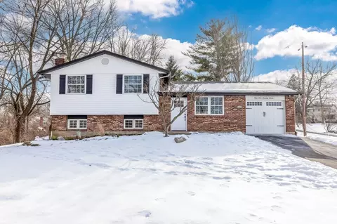 5477 Belcross Ct, Cincinnati, OH 45238