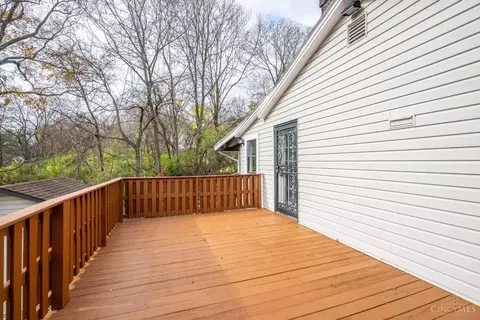 Exterior - 4781 Prosperity Pl, Cincinnati, OH 45238 photo 6 of 8