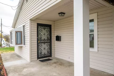 Exterior - 4781 Prosperity Pl, Cincinnati, OH 45238 photo 3 of 8
