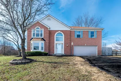 7937 Wakeshire Dr, West Chester, OH 45069