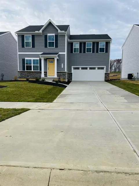 6711 Riverview Ave, Middletown, OH 45042