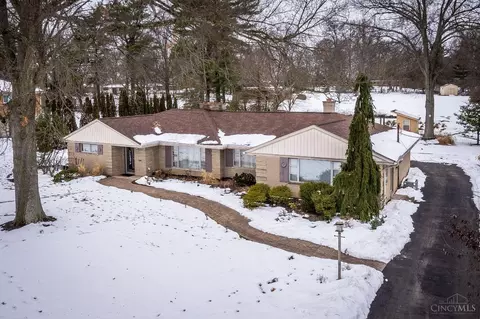 8349 Lynnehaven Dr, Cincinnati, OH 45236