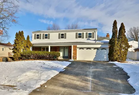9369 Lansford Dr, Blue Ash, OH 45242