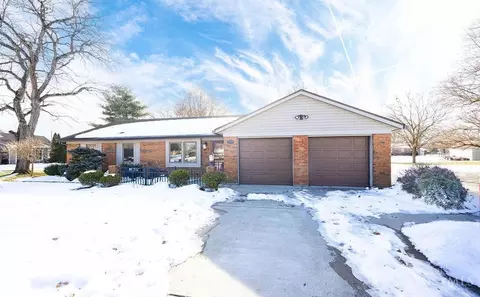2209 Beechwood Dr, Fairfield, OH 45014