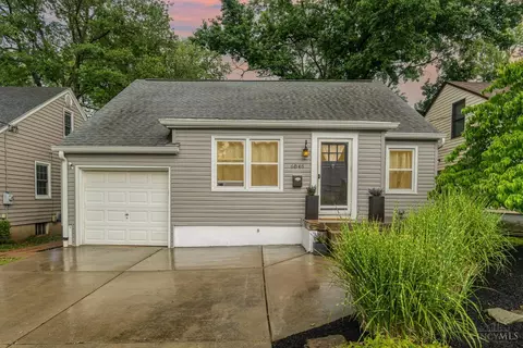 6846 Bryn Mawr Dr, Cincinnati, OH 45224