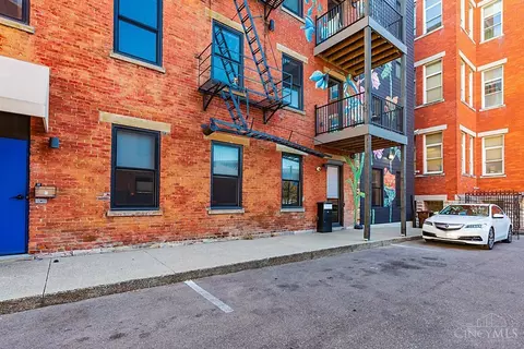 215 Wade St, Cincinnati, OH 45202 photo 12