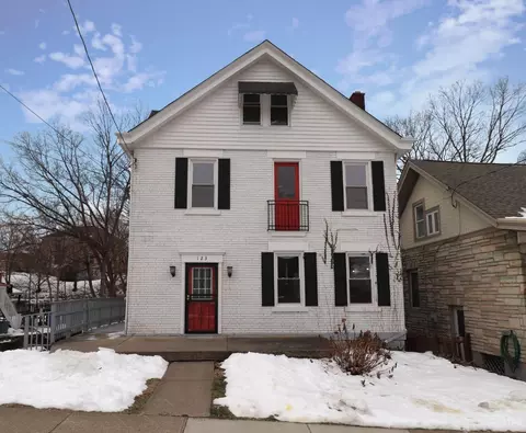 123 Church St, Saint Bernard, OH 45217