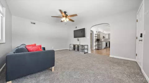 Living - 3840 Bennett Rd, Cincinnati, OH 45245 photo 1 of 2