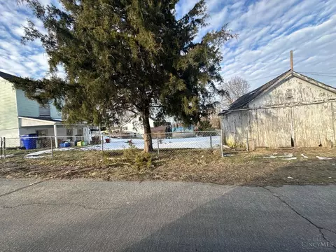 1890 Parrish Ave, Hamilton, OH 45011 photo 4