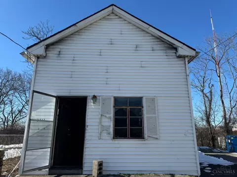 Exterior - 2311 May St, Cincinnati, OH 45206 photo 7 of 12