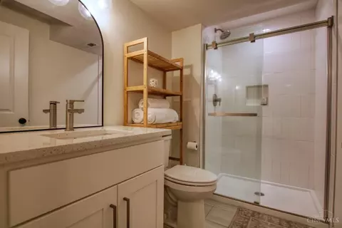 3033 Cinnamon St, Cincinnati, OH 45208 photo 23