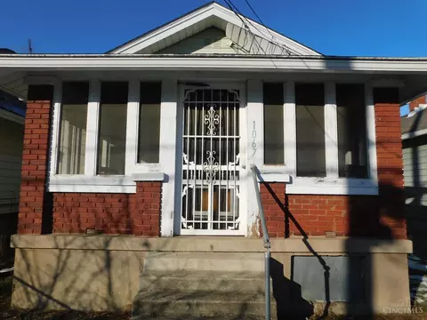 1067 Twelfth St, Hamilton, OH 45011