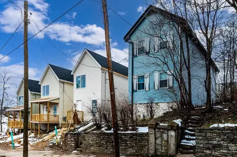 2357 Concord St, Cincinnati, OH 45206 photo 6