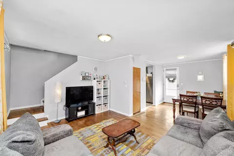Living - 50 Andover Rd, Greenhills, OH 45218 photo 3 of 3