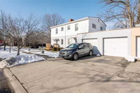 Exterior - 50 Andover Rd, Greenhills, OH 45218 photo 6 of 8