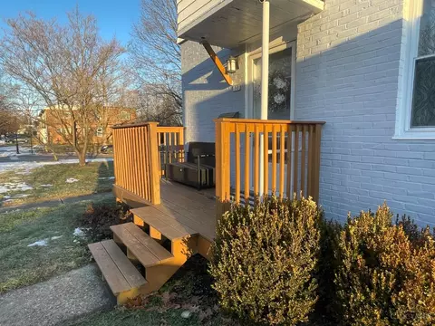 Exterior - 50 Andover Rd, Greenhills, OH 45218 photo 2 of 8