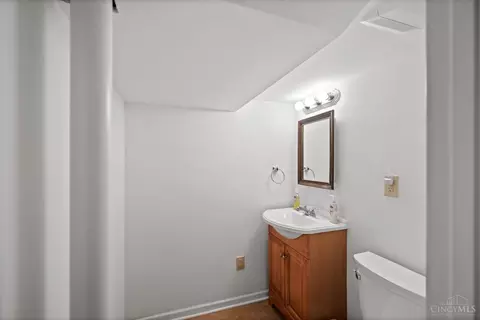 7466 Glenover Dr, Cincinnati, OH 45242 photo 34