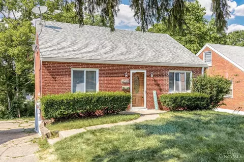 4316 Foley Rd, Cincinnati, OH 45238 photo 2