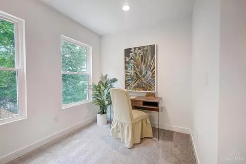 5403 Whetsel Ave, Cincinnati, OH 45227 photo 7