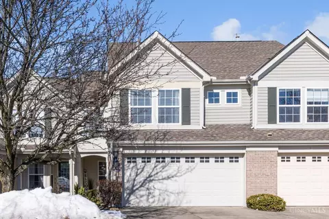 4106 E Village Dr, Mason, OH 45040