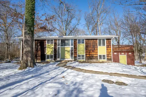 103 Oakhill Dr, Oxford, OH 45056
