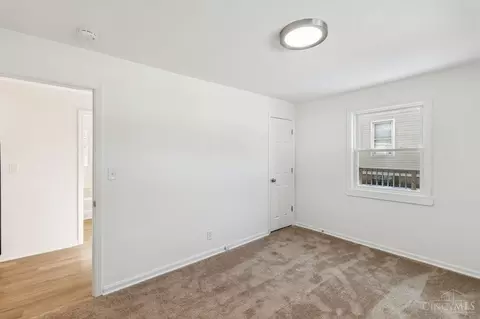 1666 Dewey Ave, Cincinnati, OH 45205 photo 6