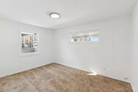 1666 Dewey Ave, Cincinnati, OH 45205 photo 5