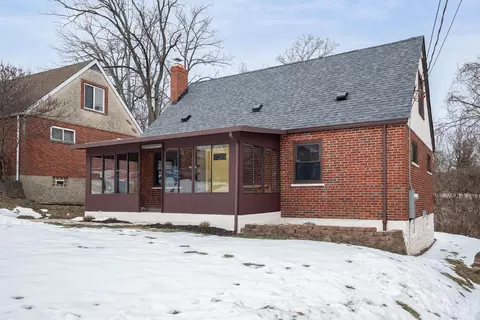 4770 Hardwick Dr, Cincinnati, OH 45238 photo 3