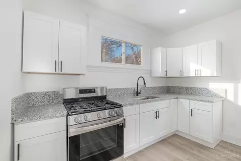 3107 Eighth St, Cincinnati, OH 45205 photo 11