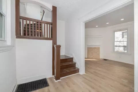 3107 Eighth St, Cincinnati, OH 45205 photo 6