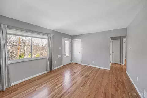 379 Amazon Ave, Cincinnati, OH 45220 photo 8