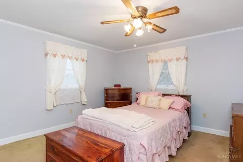 Bedroom - 1876 River Rd, Aberdeen, OH 45101 photo 3 of 4