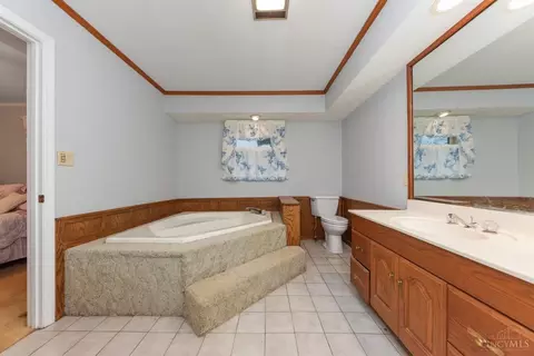 Bath - 1876 River Rd, Aberdeen, OH 45101 photo 1 of 3