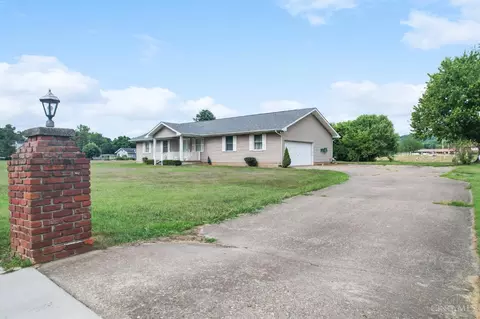 Exterior - 1876 River Rd, Aberdeen, OH 45101 photo 3 of 3
