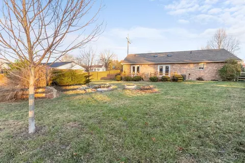 610 Bourbon St, Blanchester, OH 45107 photo 29