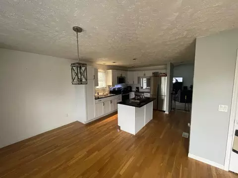 610 Bourbon St, Blanchester, OH 45107 photo 8