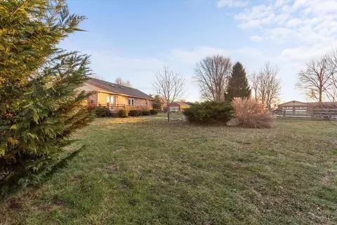 610 Bourbon St, Blanchester, OH 45107 photo 33