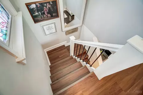 2102 Sutton Rd, Cincinnati, OH 45230 photo 19